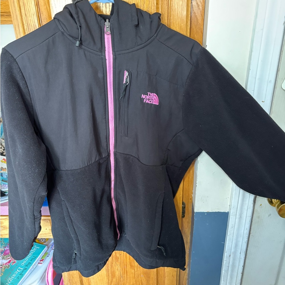 The North Face Women's Black Fleece Jacket